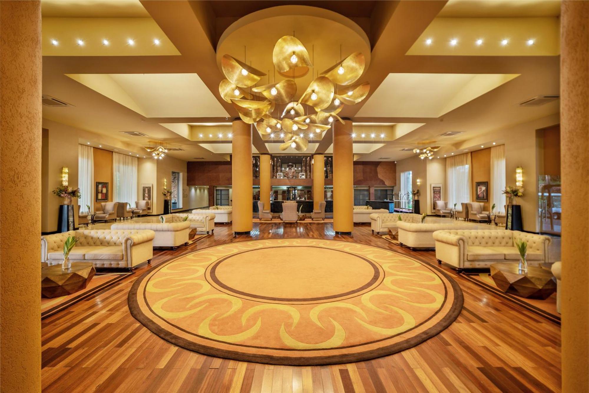 Speke Resort And Conference Center Kampala Exterior photo