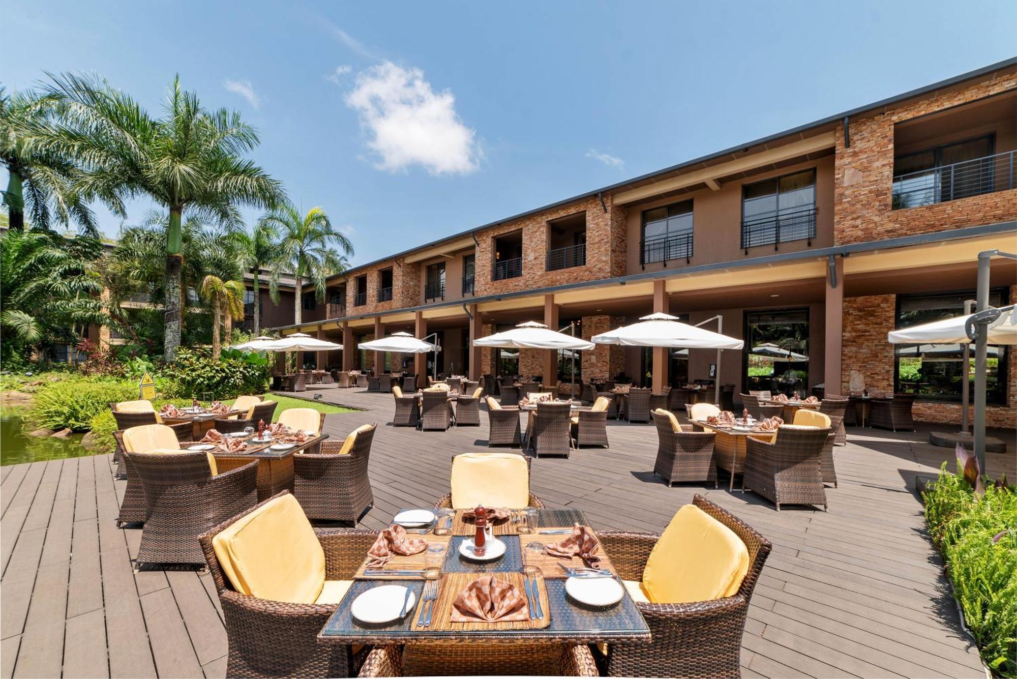 Speke Resort And Conference Center Kampala Exterior photo
